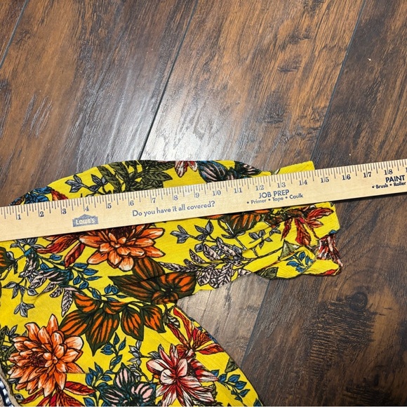 Tru Luxe Jeans Floral Blouse - Yellow and Pink - Picture 6 of 7